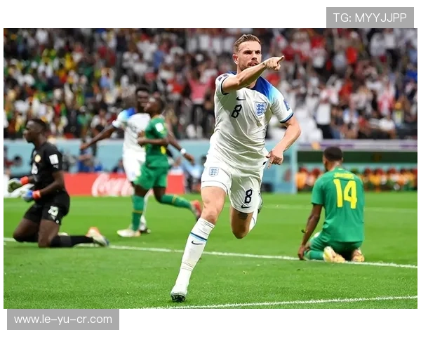 福登世界杯首秀破门，英格兰2-0威尔士：团队配合展现默契实力