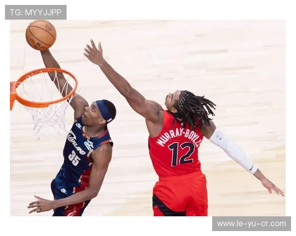 欧洲篮球联赛激战正酣，豪强争锋赛季初期引关注