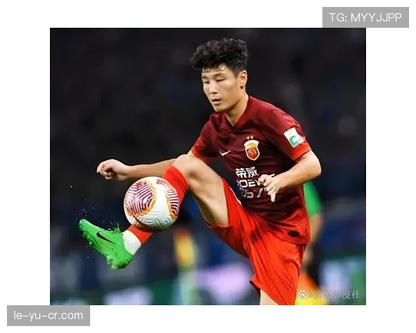 中超赛季回顾：焦点球队表现抢眼，未来走势引人关注