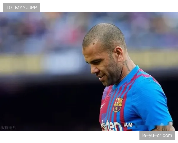 Vini巧破高压防守，创新策略助球队逆风翻盘表现抢眼